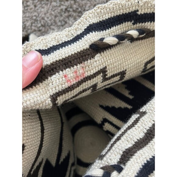 Boho woven Black & White Crossbody bucket Bag With Geometric Patterns Long Strap - Picture 7 of 8